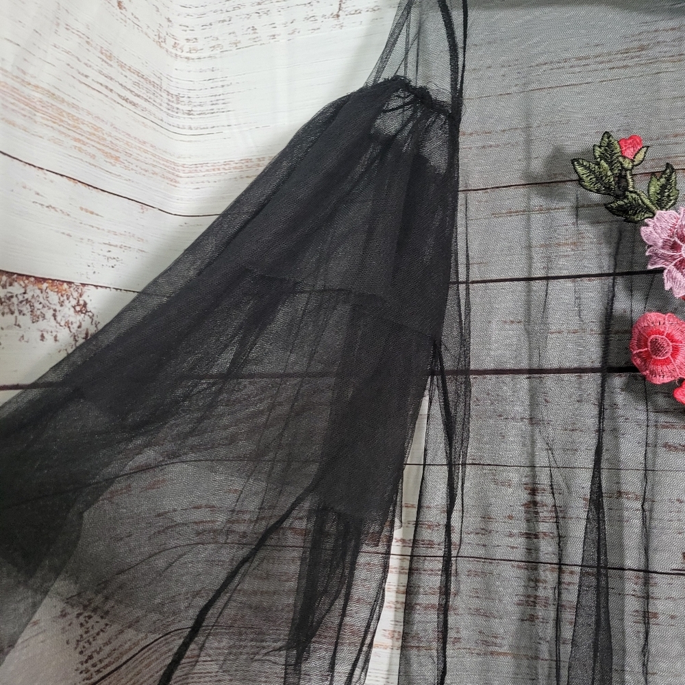 Vintage Black Whimsigoth Sheer Mesh Floral Applique Shirt 3X Tiered Sleeves - Picture 9 of 12